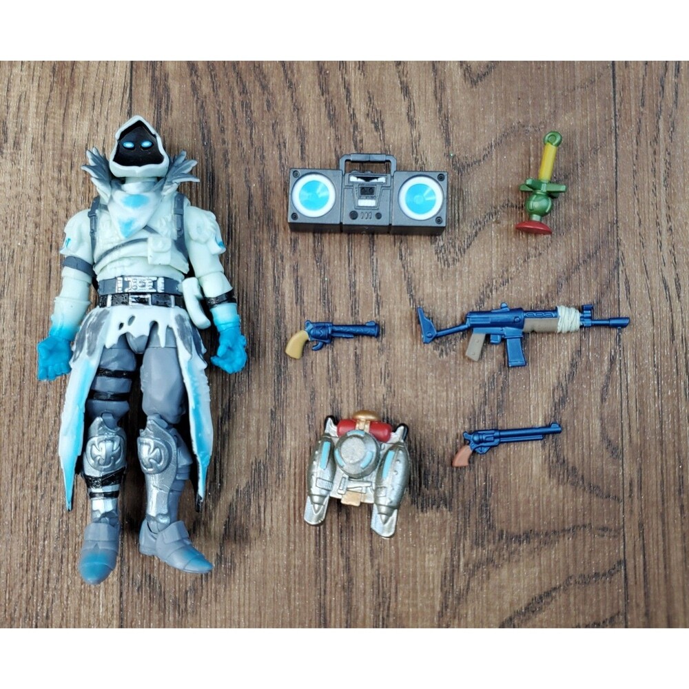 Fortnite Frozen Raven 4" Action Figure Jazwares Accessories Weapons